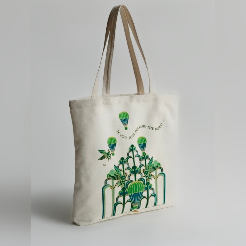 🆕 VERA BRADLEY "Wicked" Woodlark Land Of Oz Tote Bag